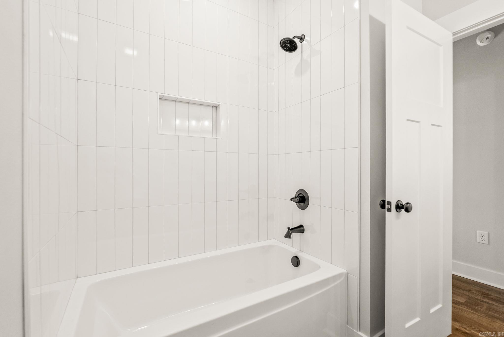 EAST MEADOW - Residential