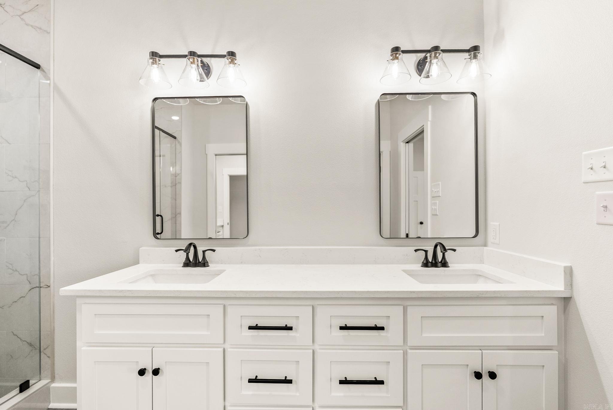 EAST MEADOW - Residential