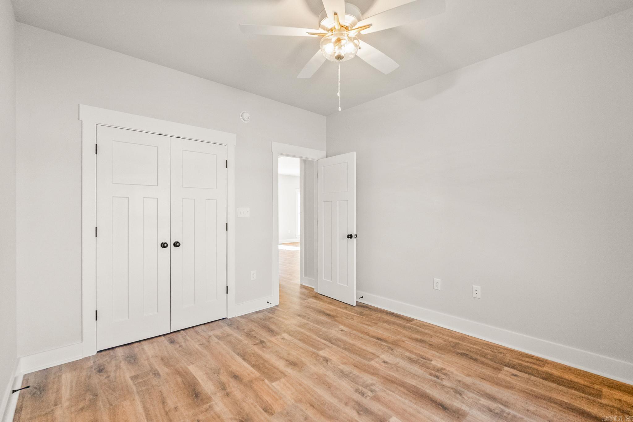 EAST MEADOW - Residential