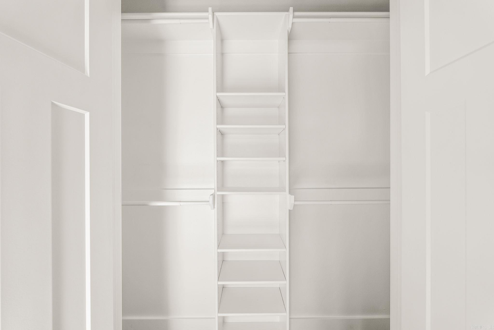 EAST MEADOW - Residential