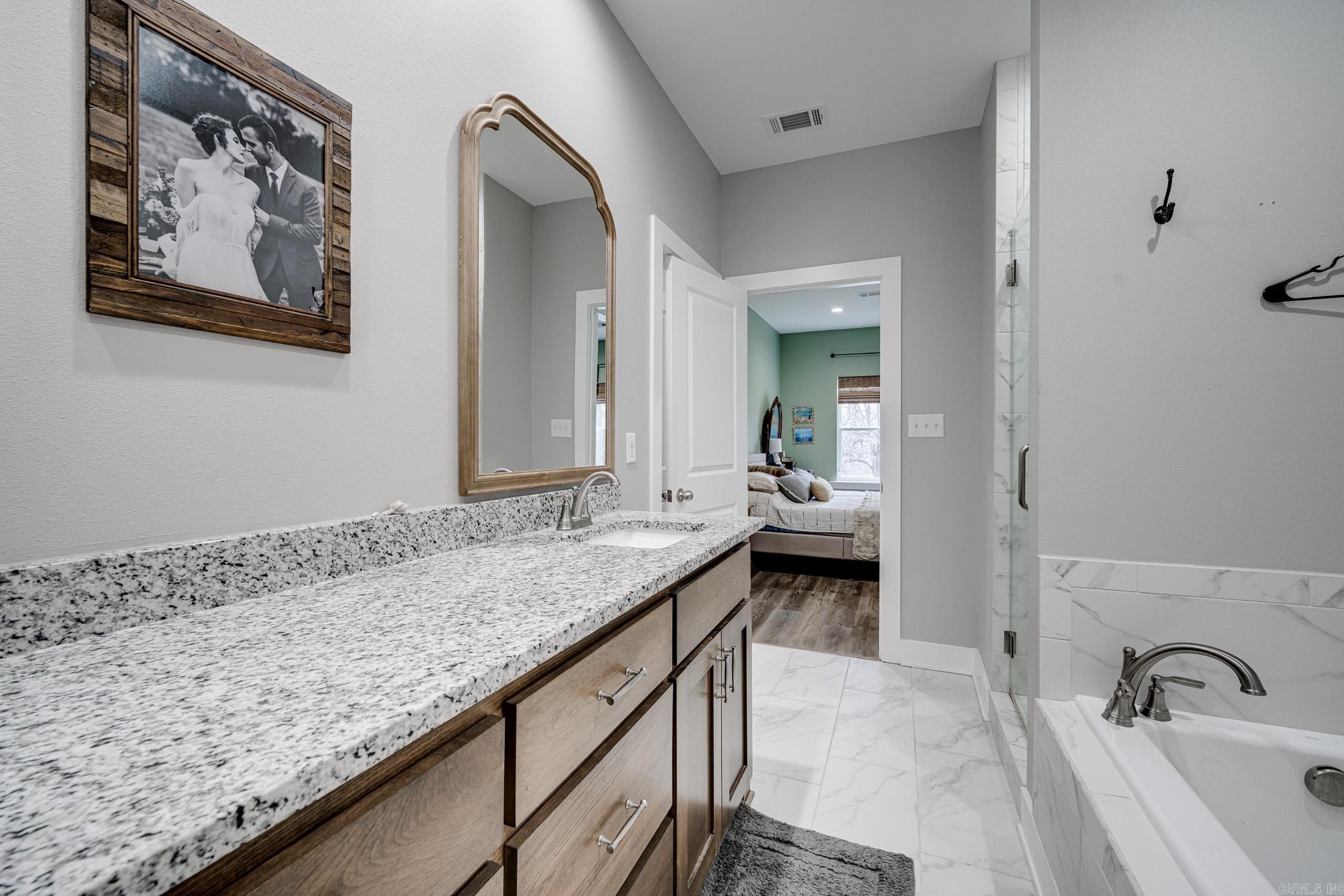 BLACK OAK - Residential