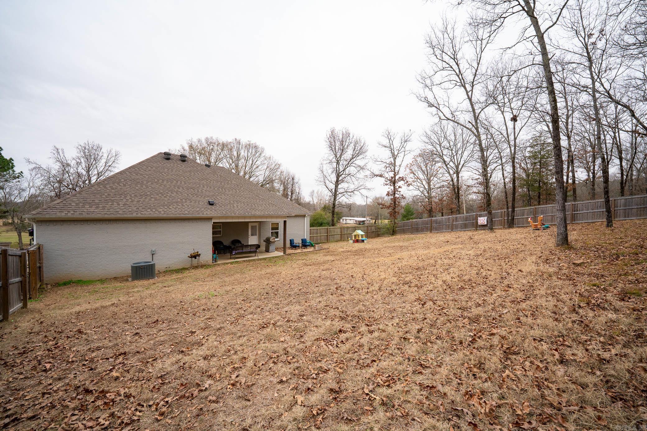 BLACK OAK - Residential