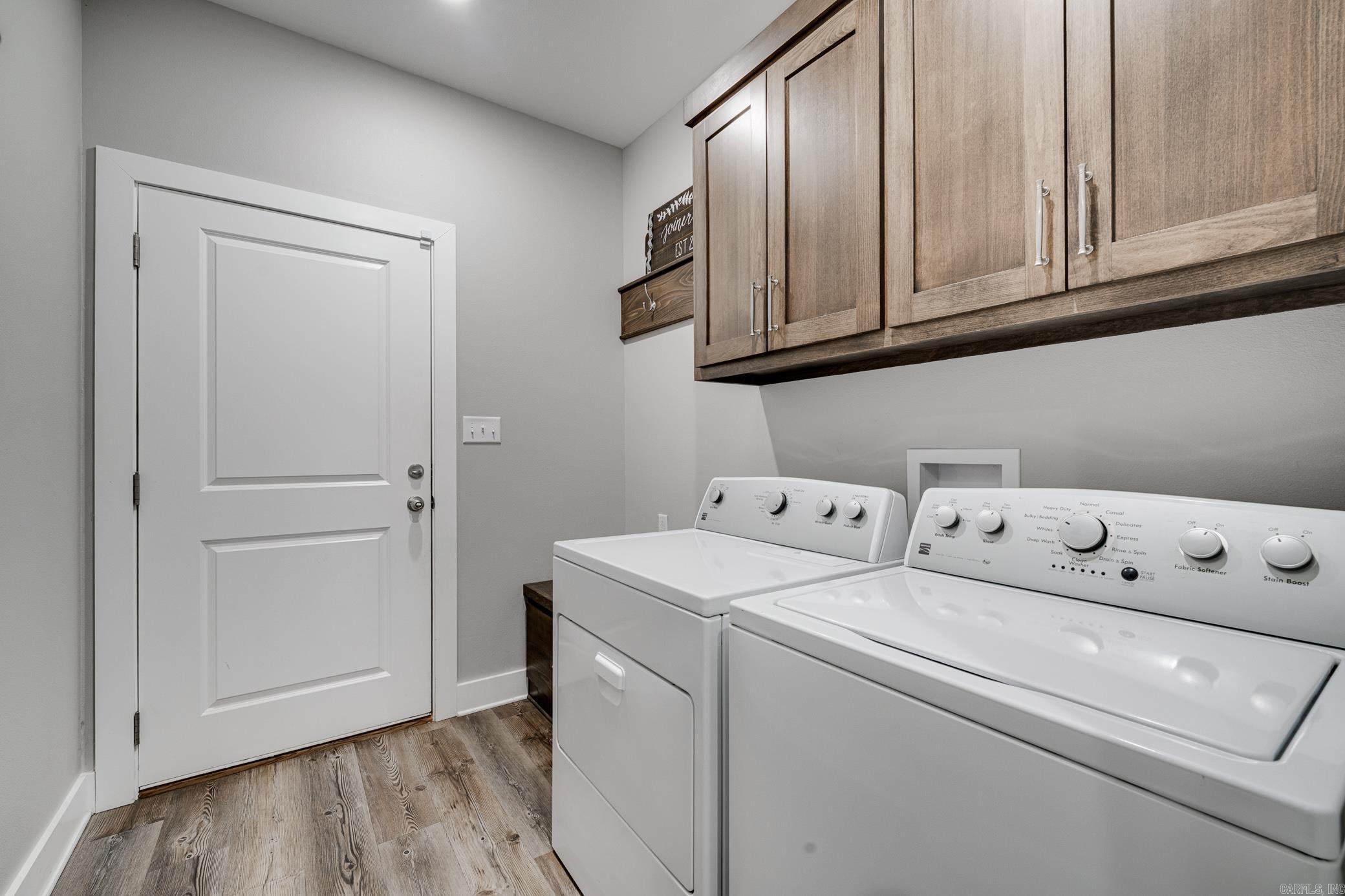 BLACK OAK - Residential