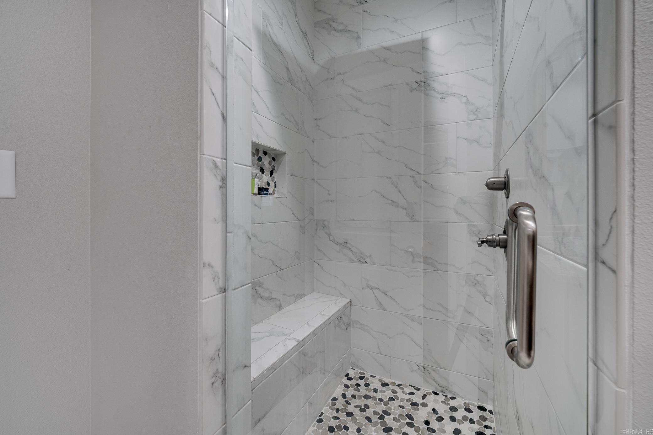 BLACK OAK - Residential