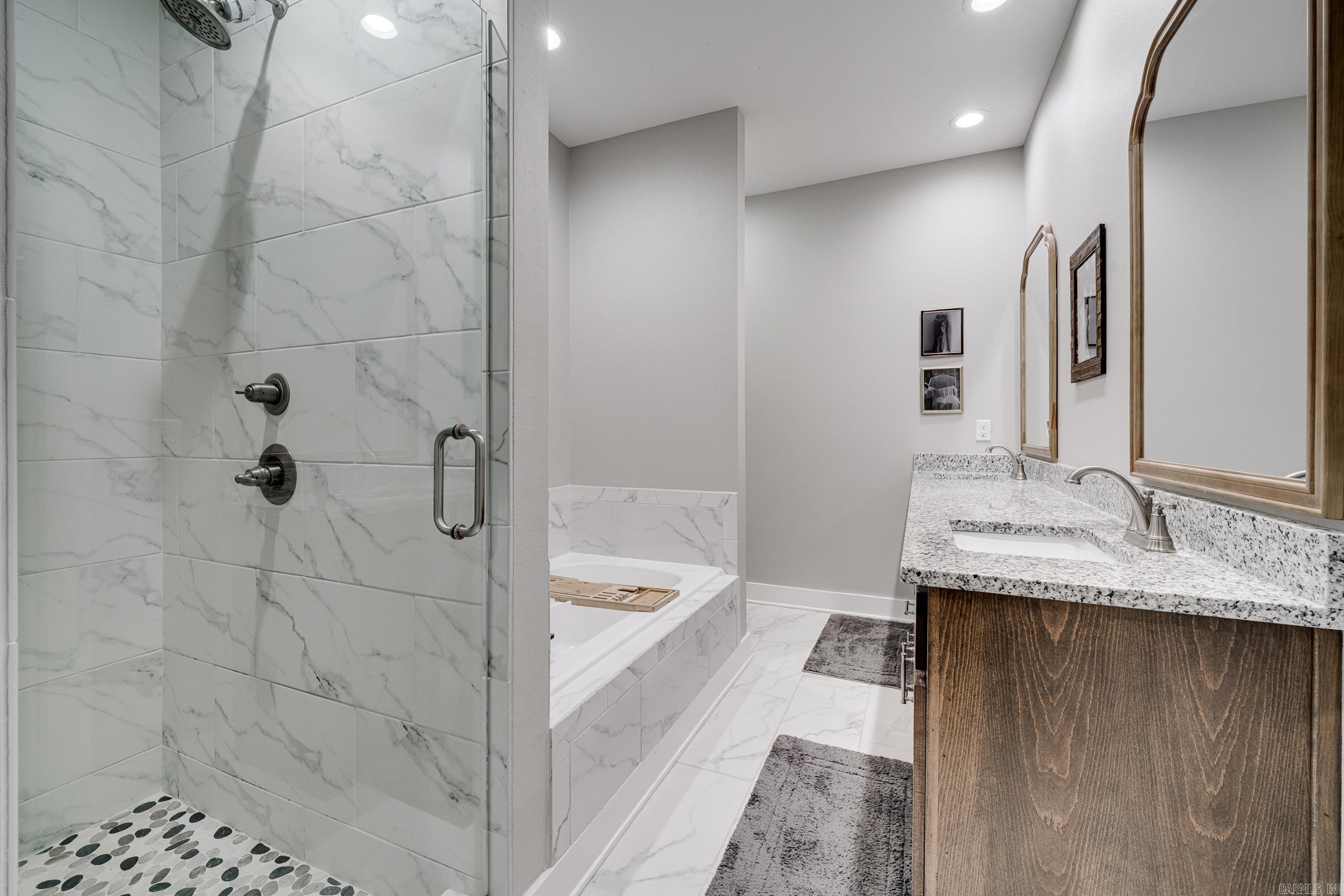 BLACK OAK - Residential