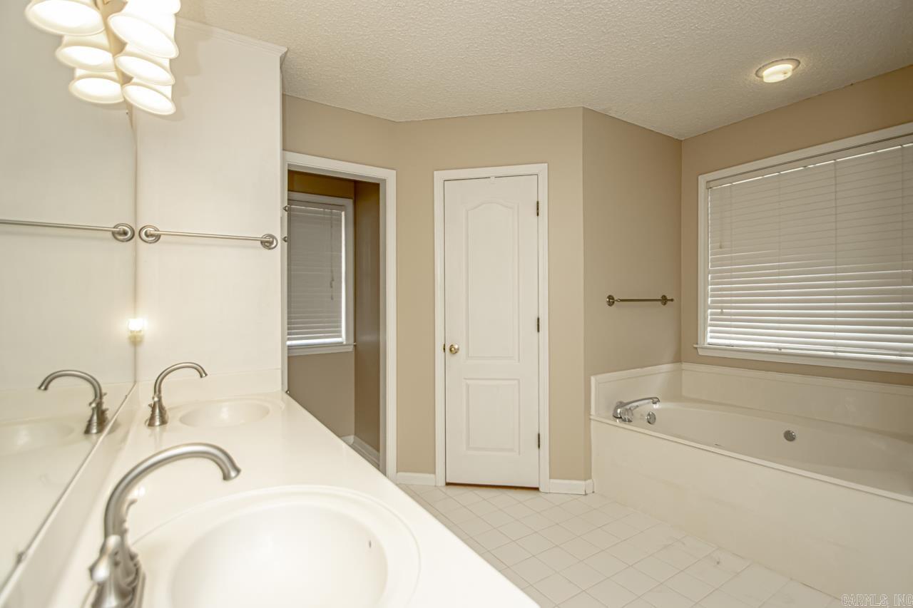 ST CHARLES PLACE - Residential