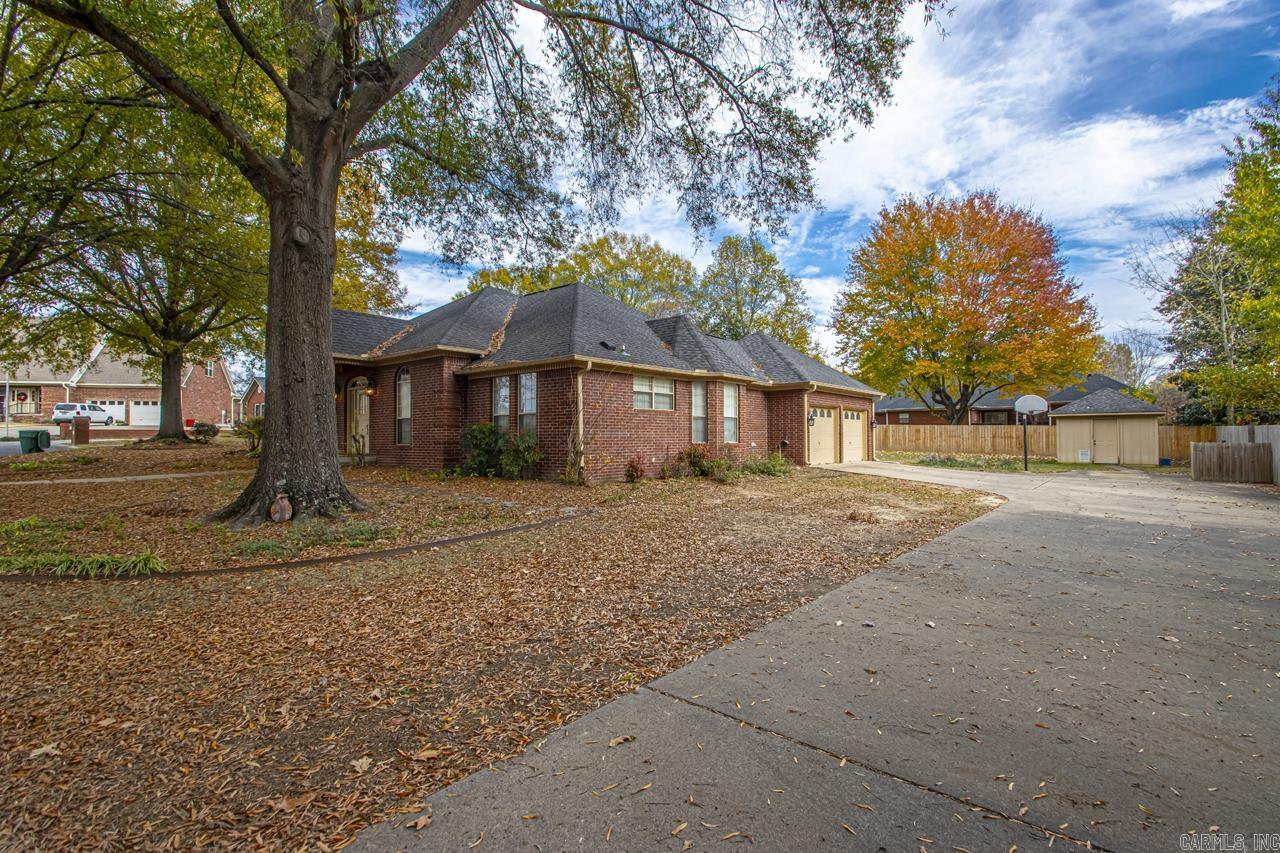 ST CHARLES PLACE - Residential