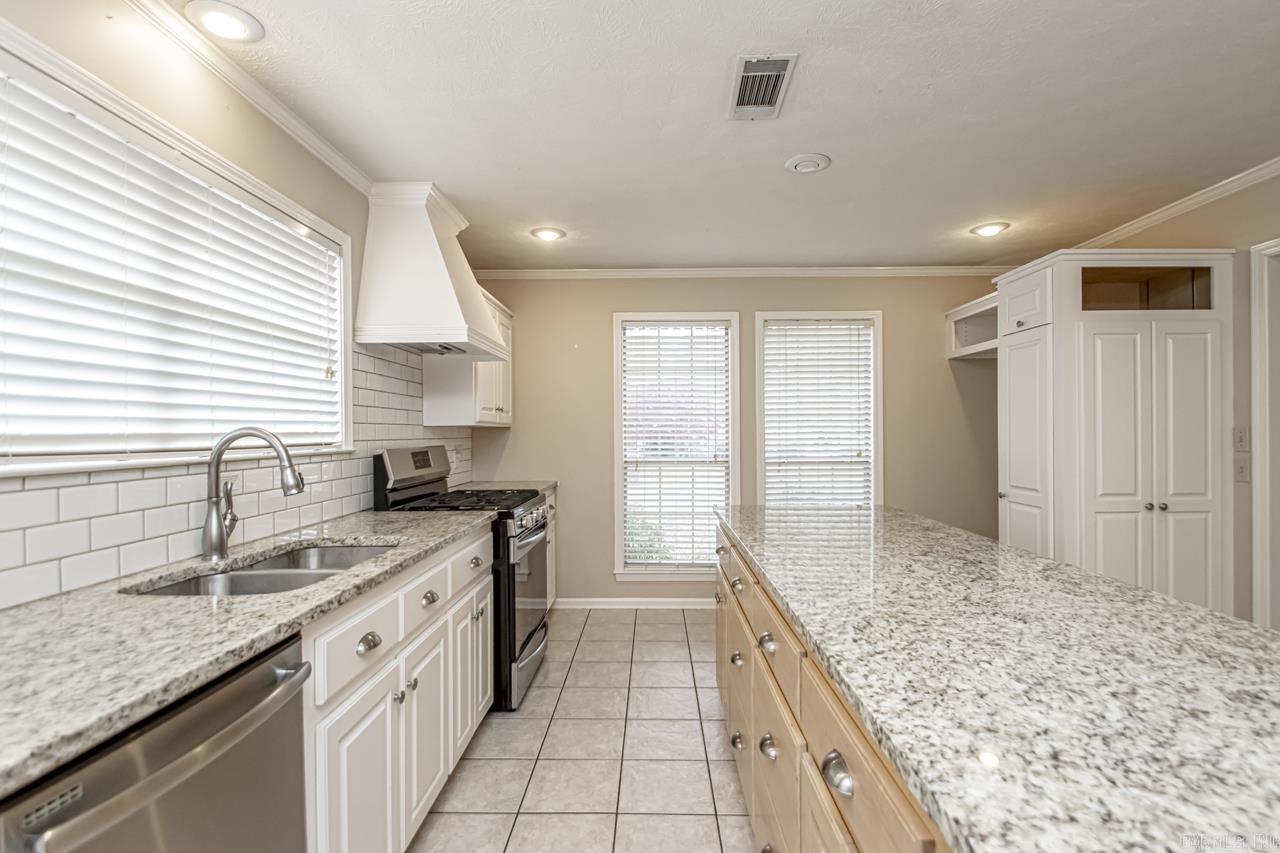 ST CHARLES PLACE - Residential