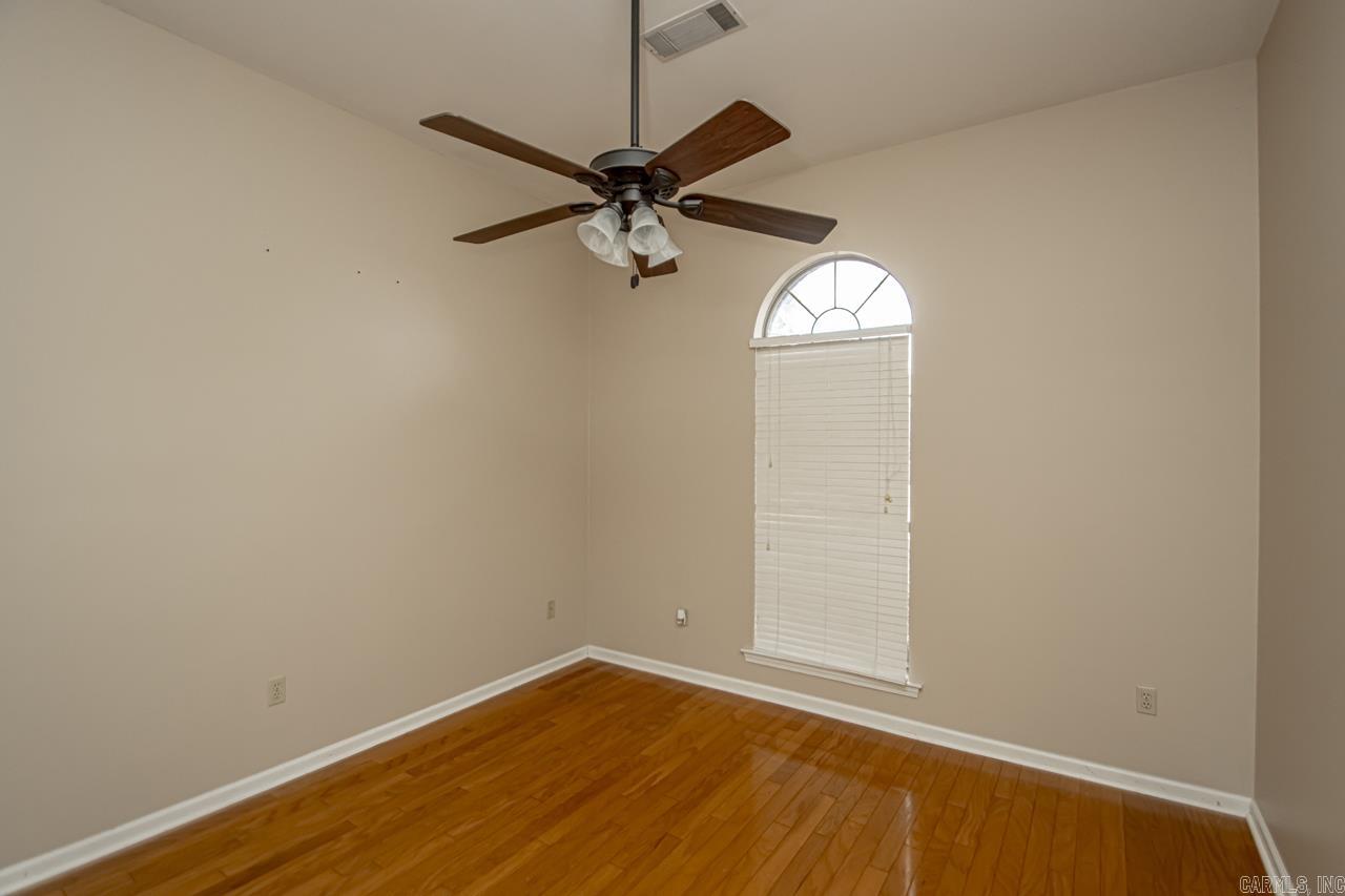 ST CHARLES PLACE - Residential