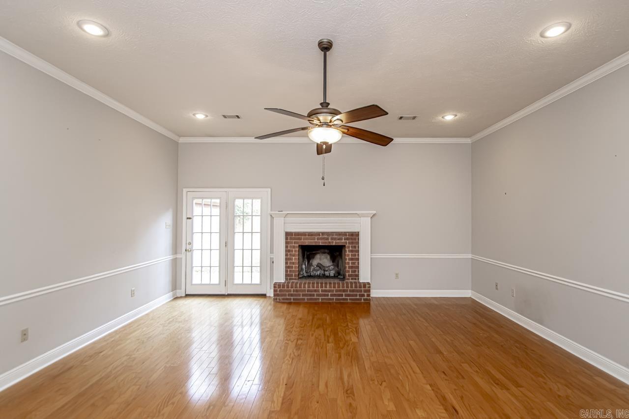 ST CHARLES PLACE - Residential