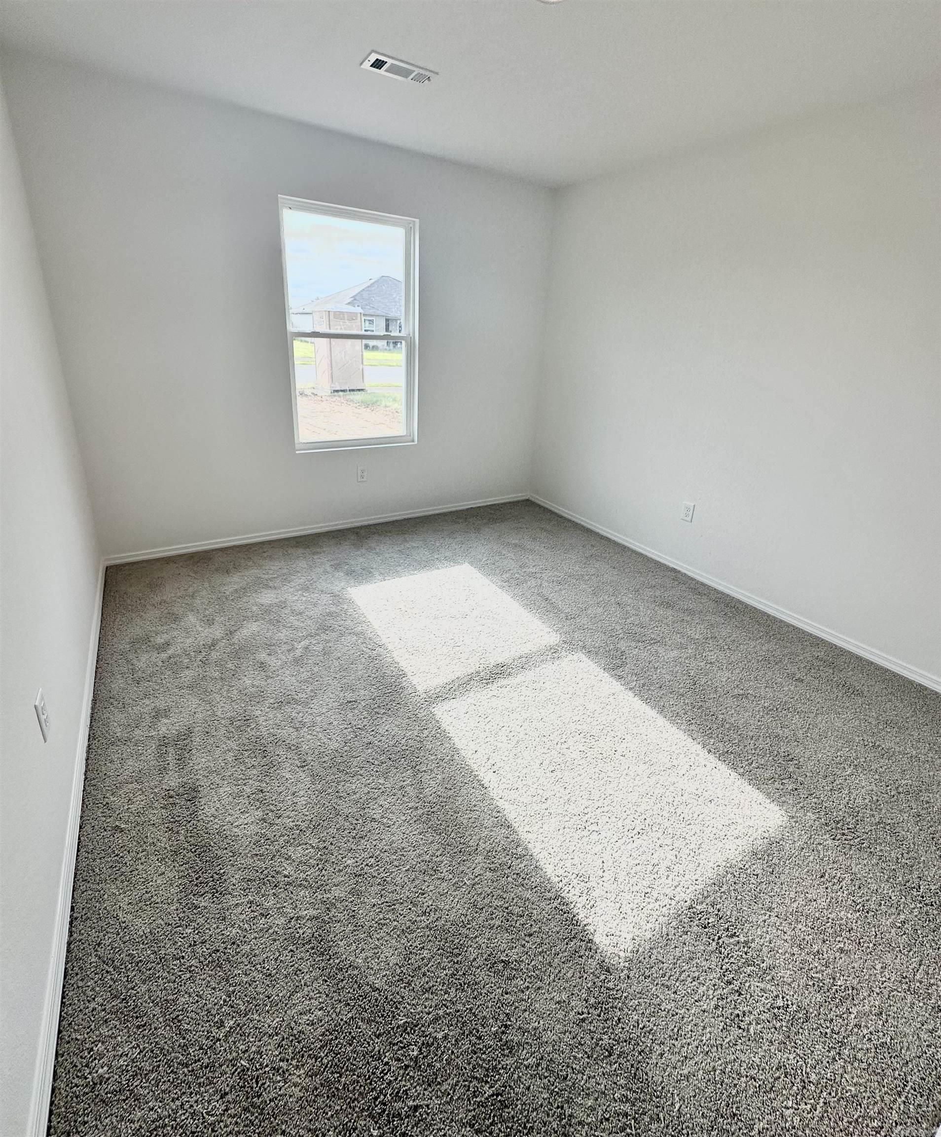 HILL FARM - Residential