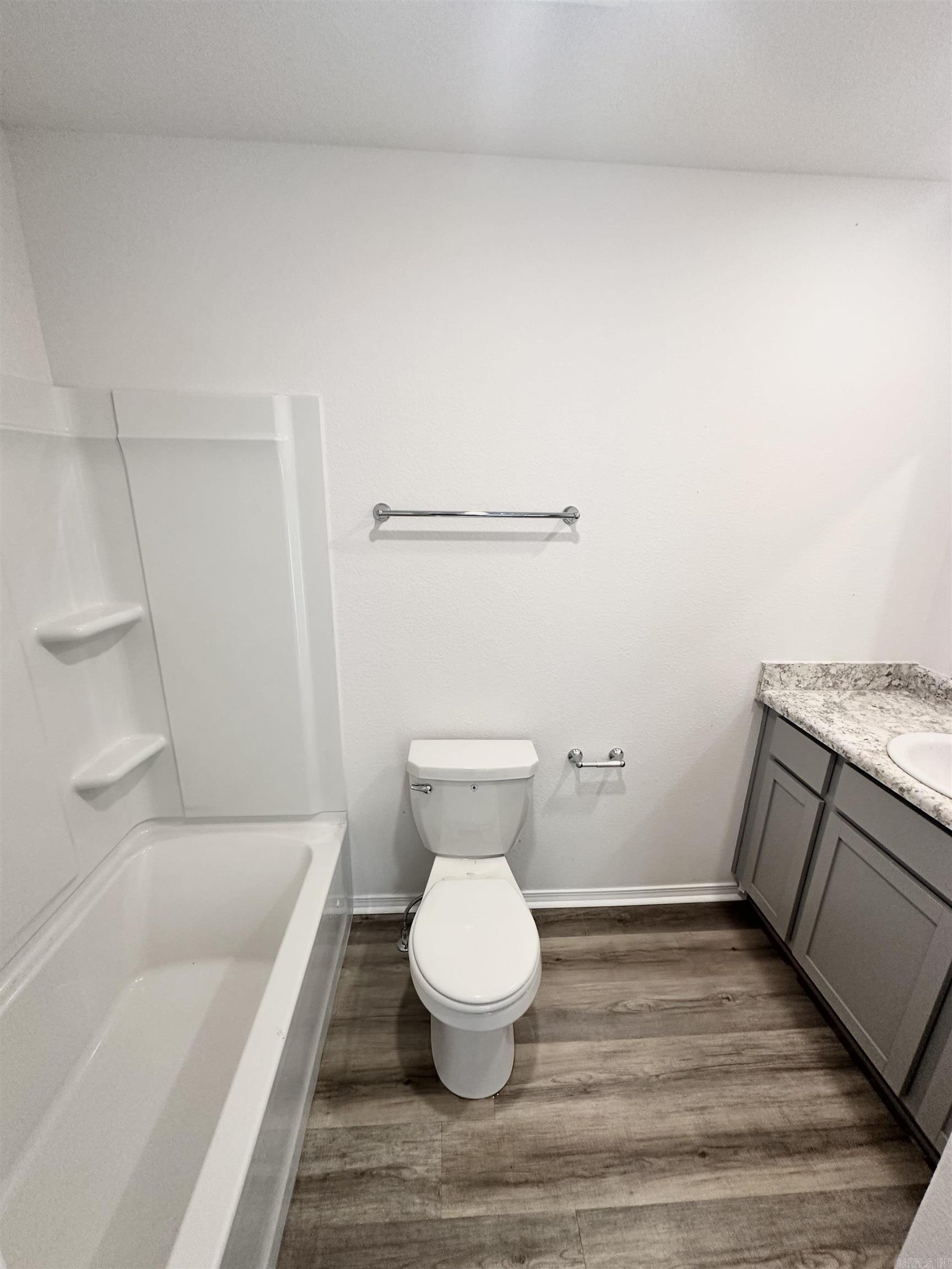 HILL FARM - Residential