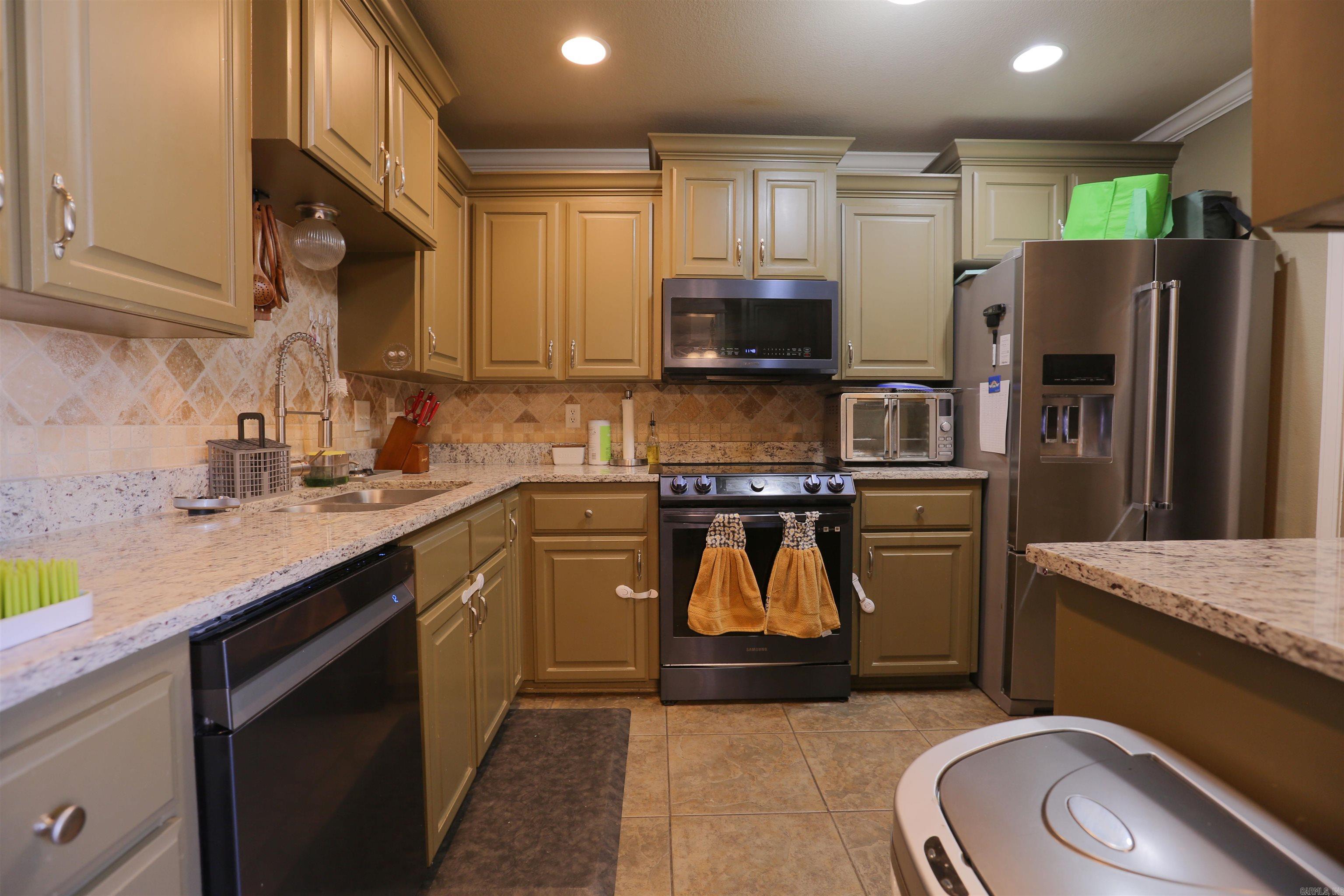 GRIFFIN S/D - Residential