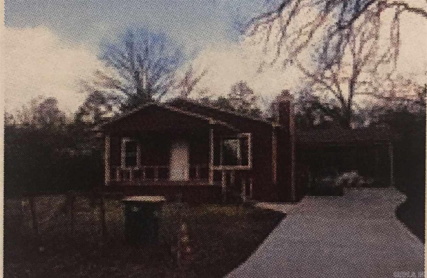 Call today for a showing , cute home