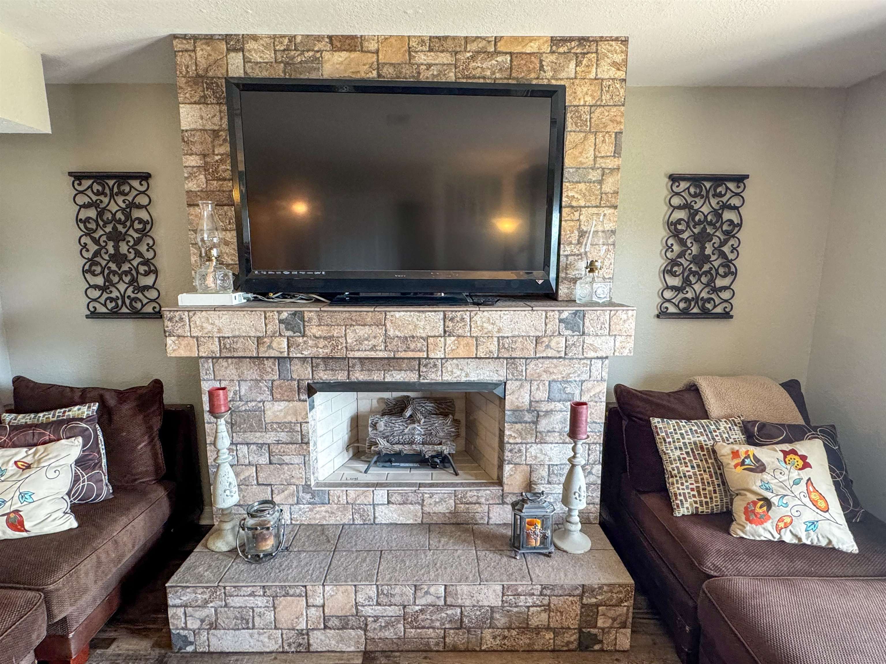 NORTH SHORE - Residential