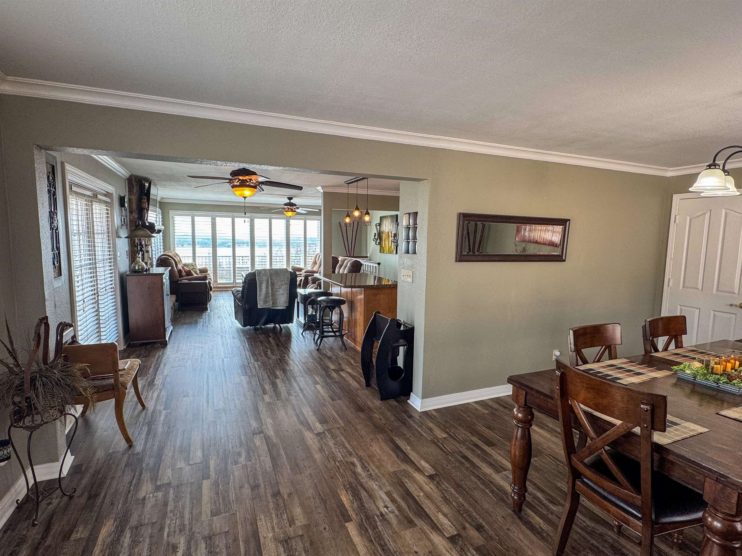 NORTH SHORE - Residential