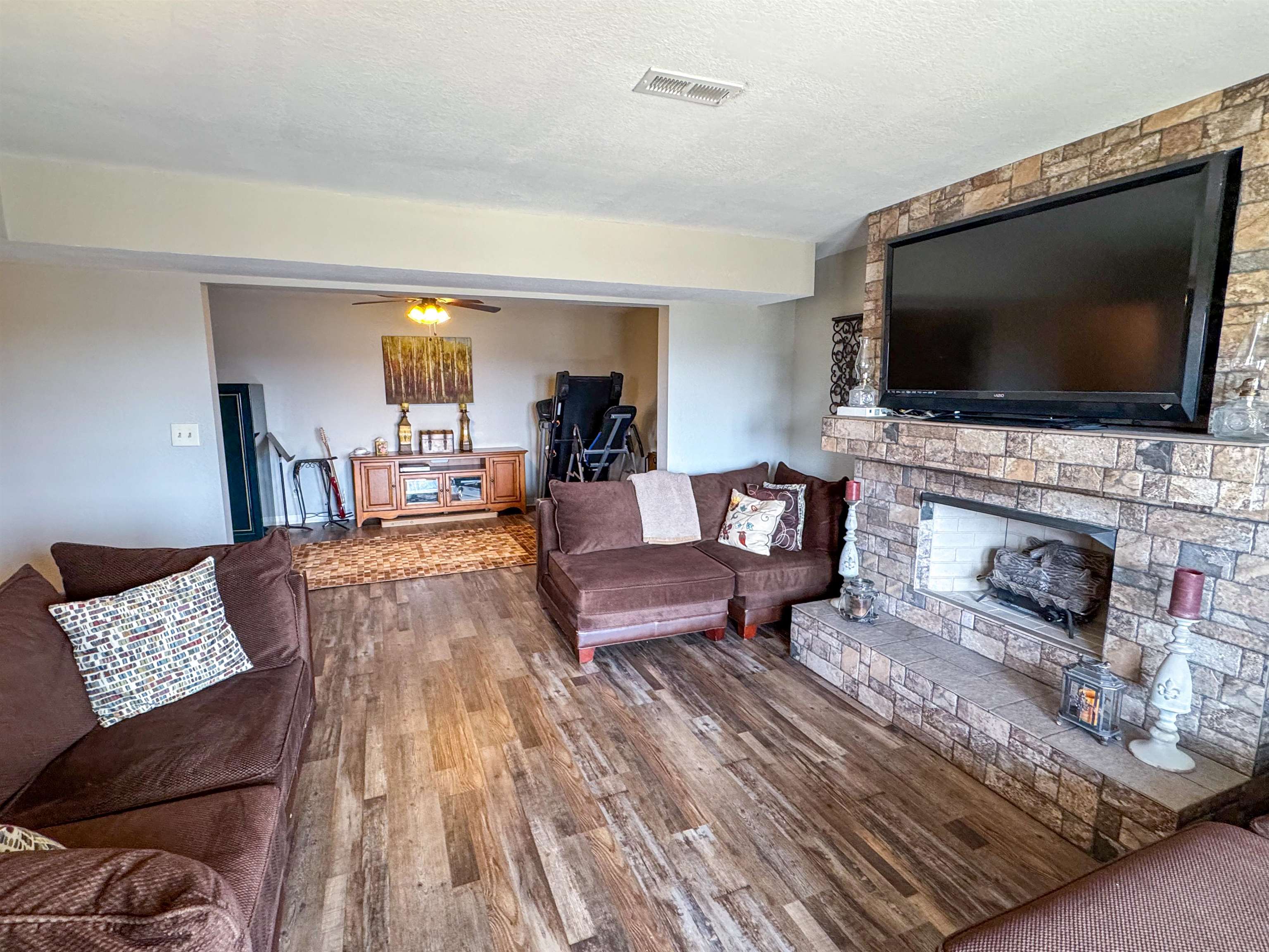 NORTH SHORE - Residential