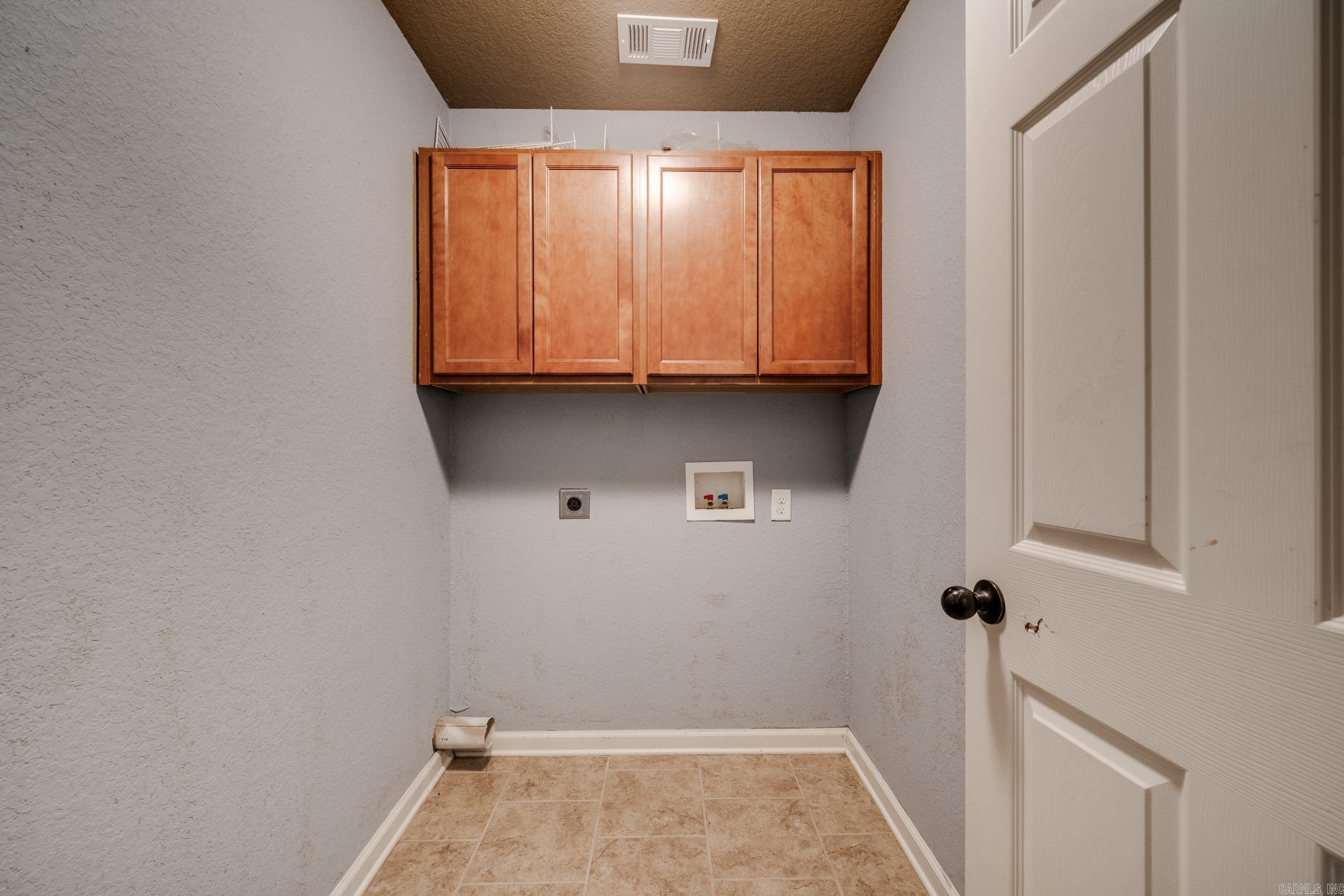 SOUTHERN COMFORT ESTATES - Residential