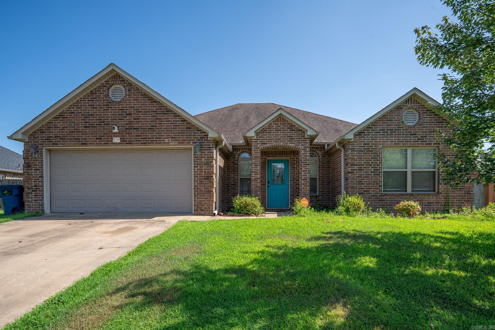 Charming 4-Bedroom Brick Home in Cabot! This home four spacious bedrooms and a layout designed for comfortable living. The kitchen is equipped with upgraded quartz countertops, sleek black appliances, and ample cabinet space, perfect for home chefs. Enjoy the wood floors and the open-concept design that flows seamlessly into the dining and living areas. The primary suite features a walk-in shower for a spa-like retreat. Step outside to a covered back patio ideal for relaxing or entertaining, overlooking a large, fenced-in backyard with plenty of room to play or garden. Located in a desirable neighborhood with easy access to local amenitiesāthis one is a must-see!