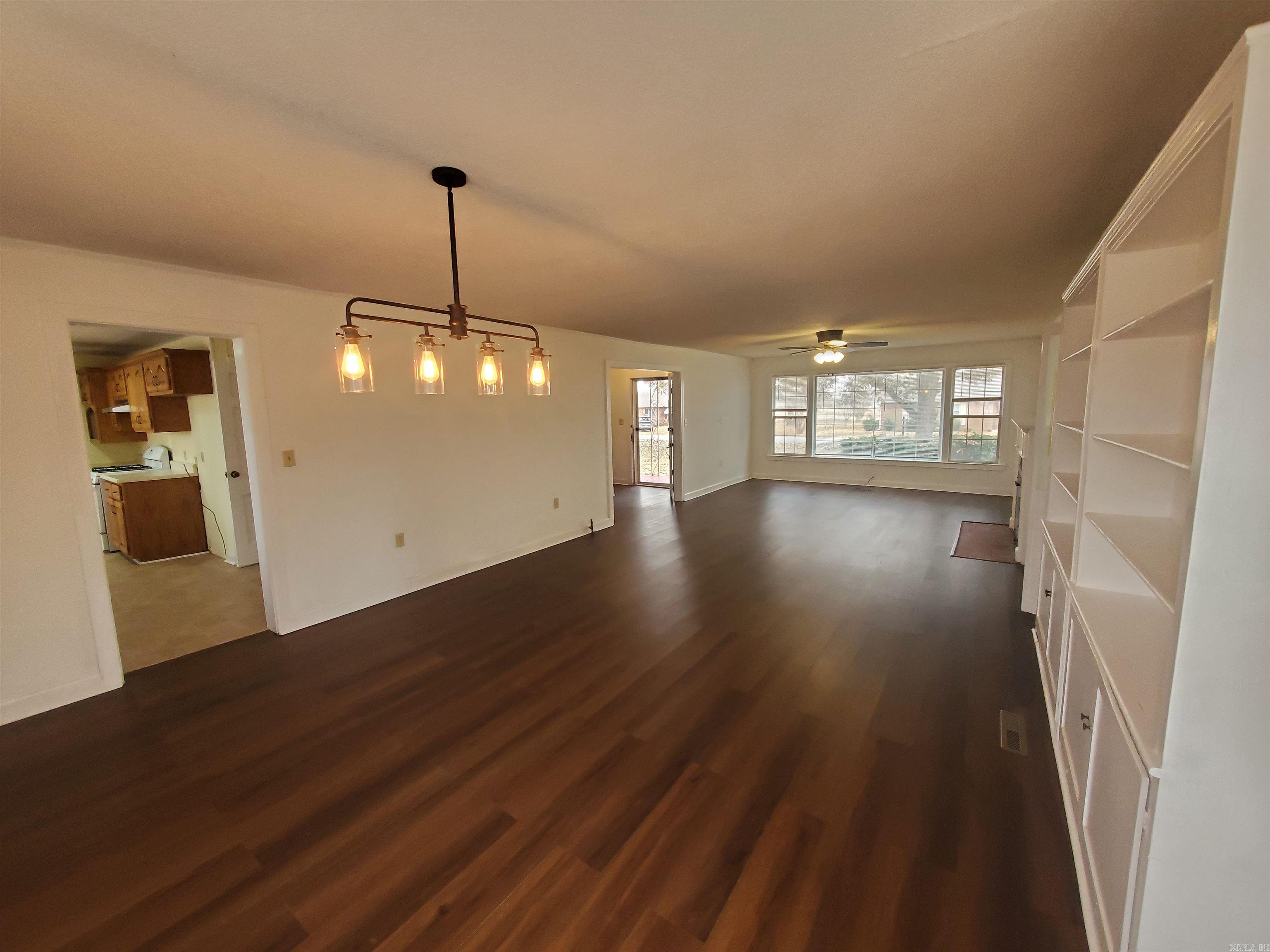 M&B PIGGOTT 2-20-8 - Residential