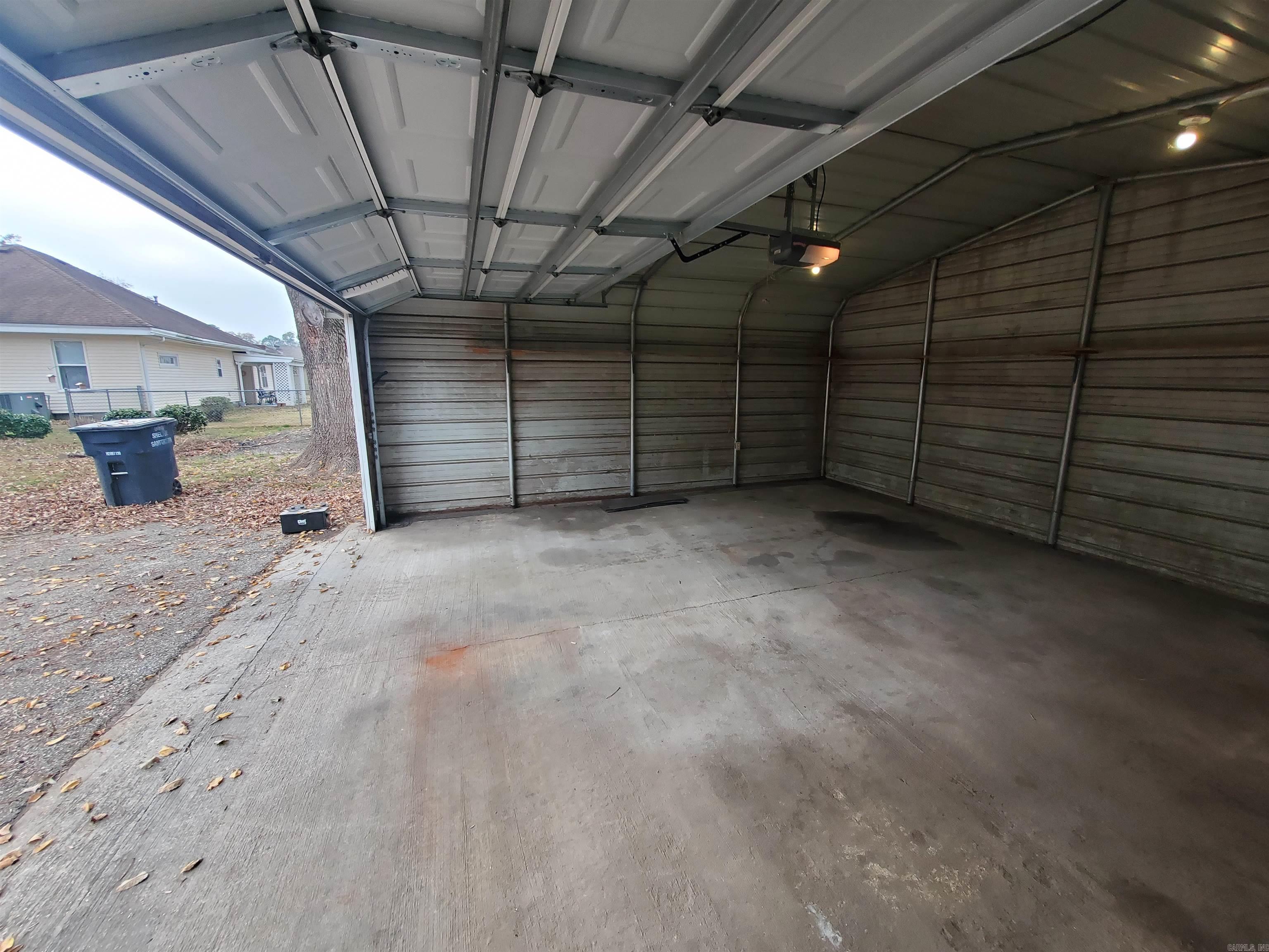 M&B PIGGOTT 2-20-8 - Residential