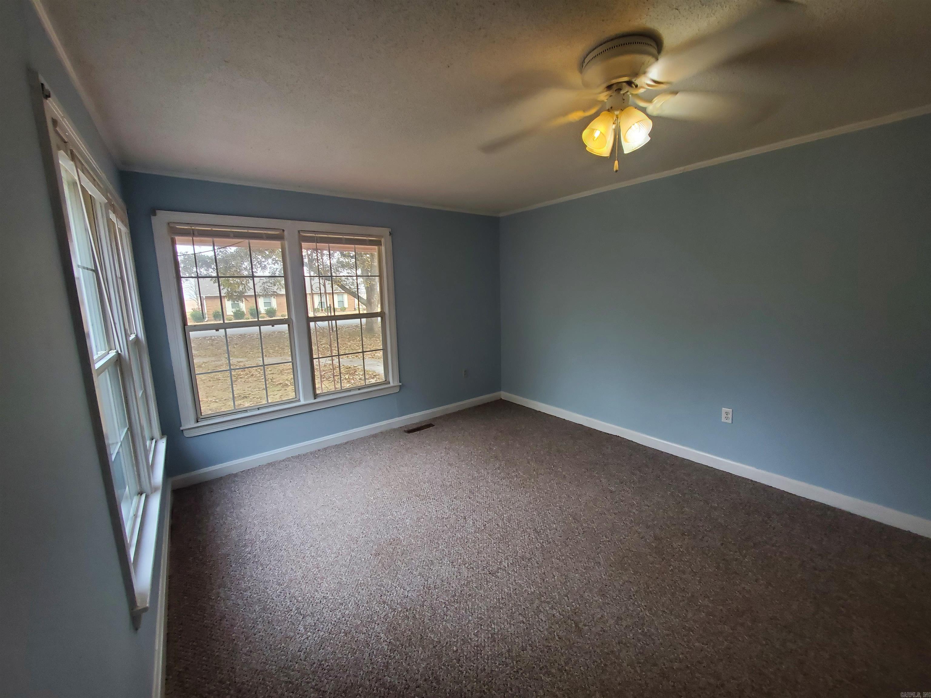 M&B PIGGOTT 2-20-8 - Residential