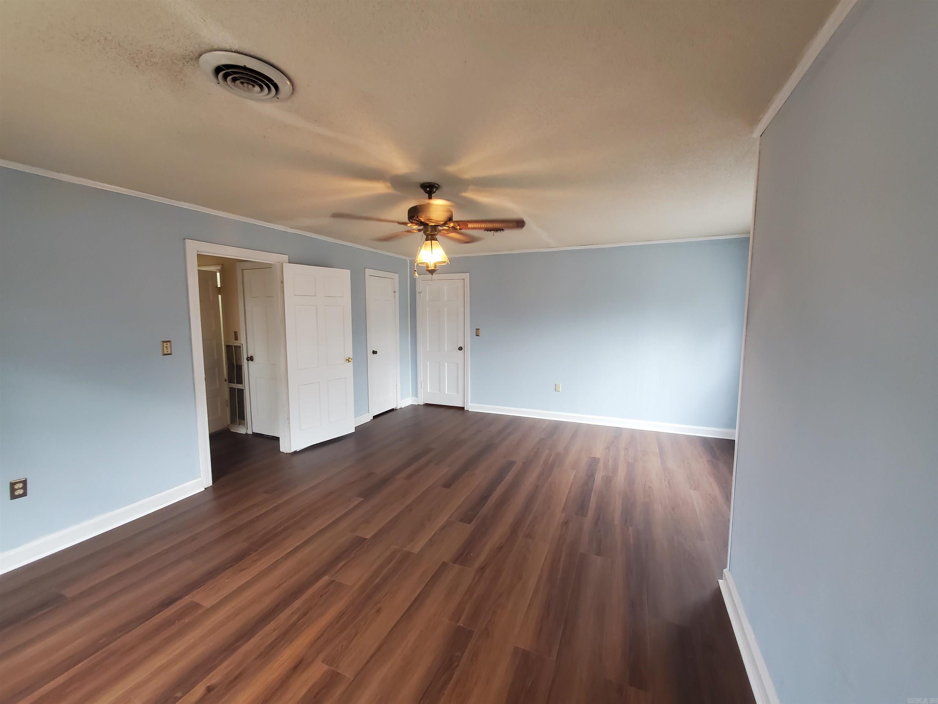 M&B PIGGOTT 2-20-8 - Residential