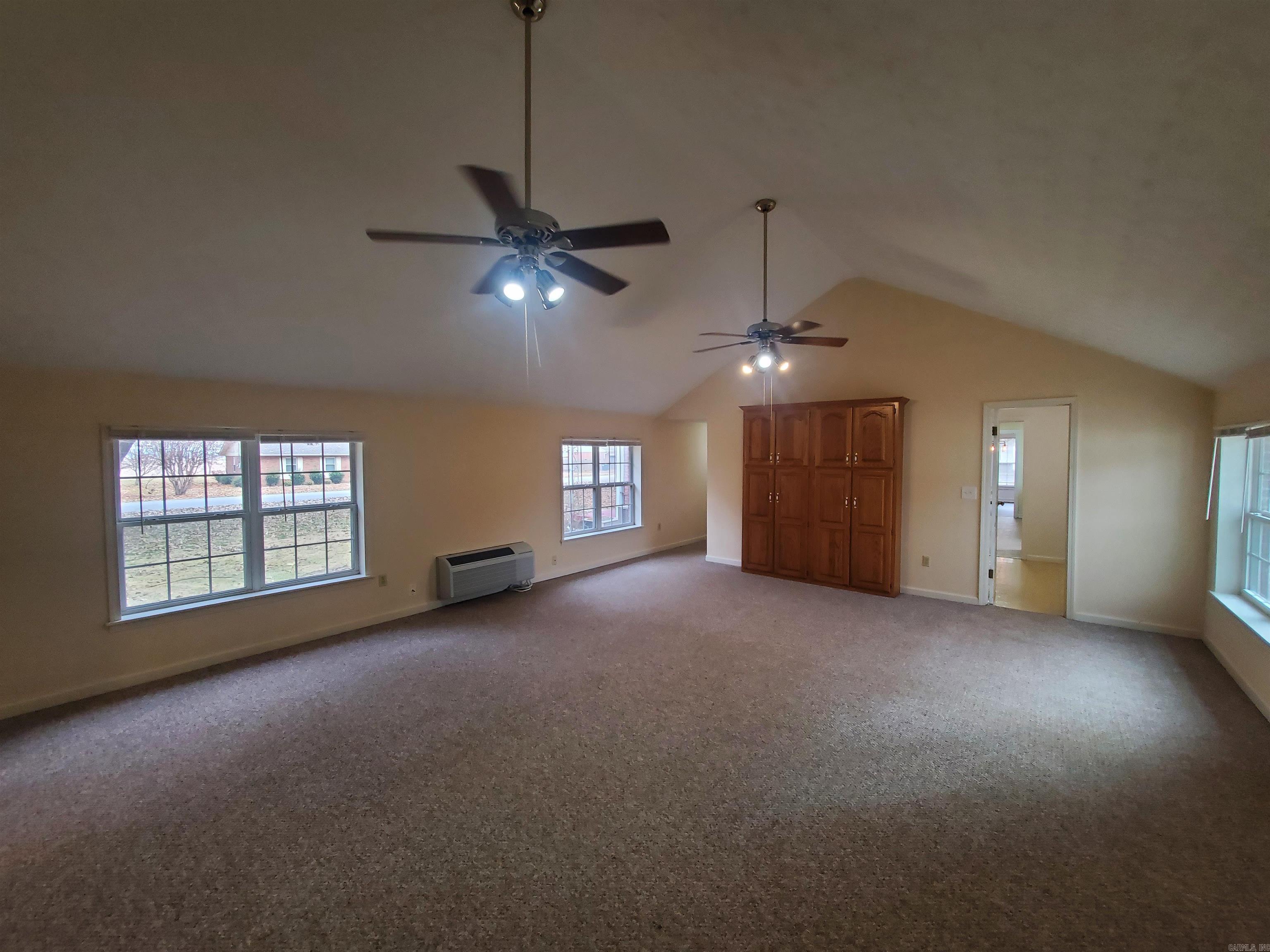 M&B PIGGOTT 2-20-8 - Residential