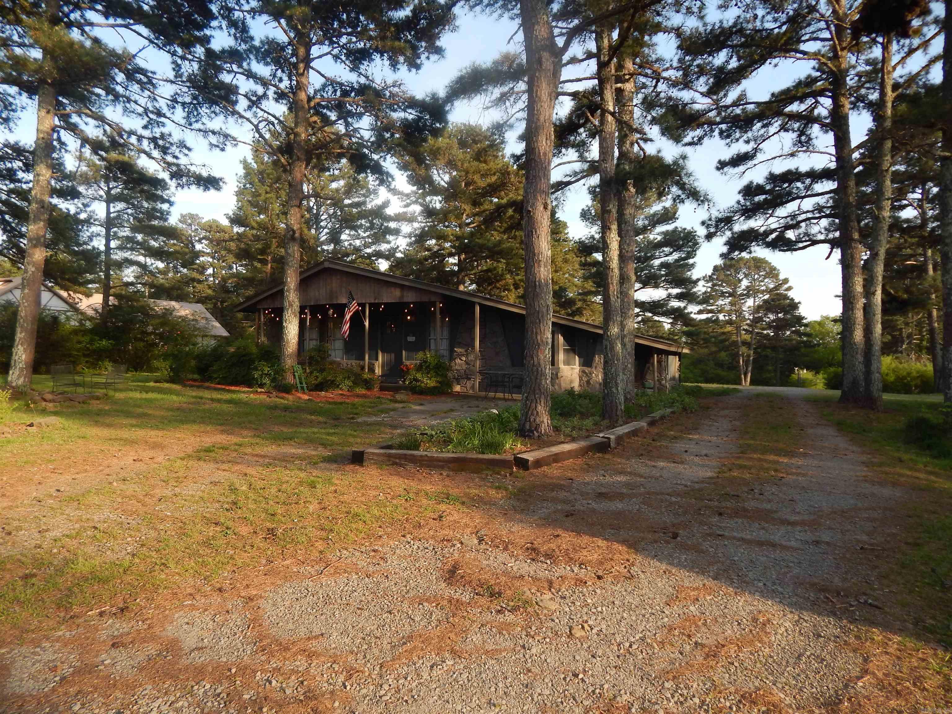 PINE RIDGE ADDN - Residential