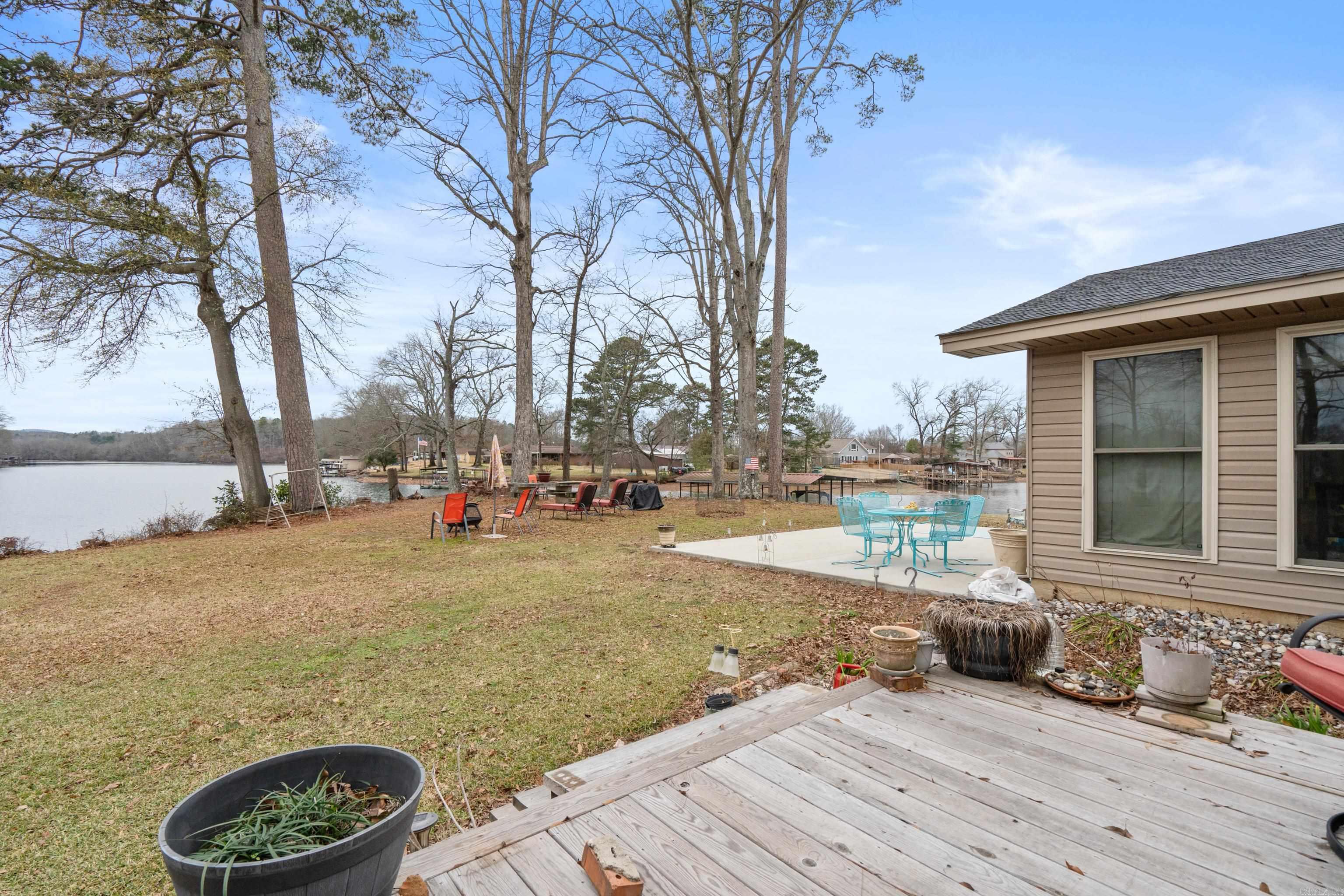 PARK SHORES - Residential