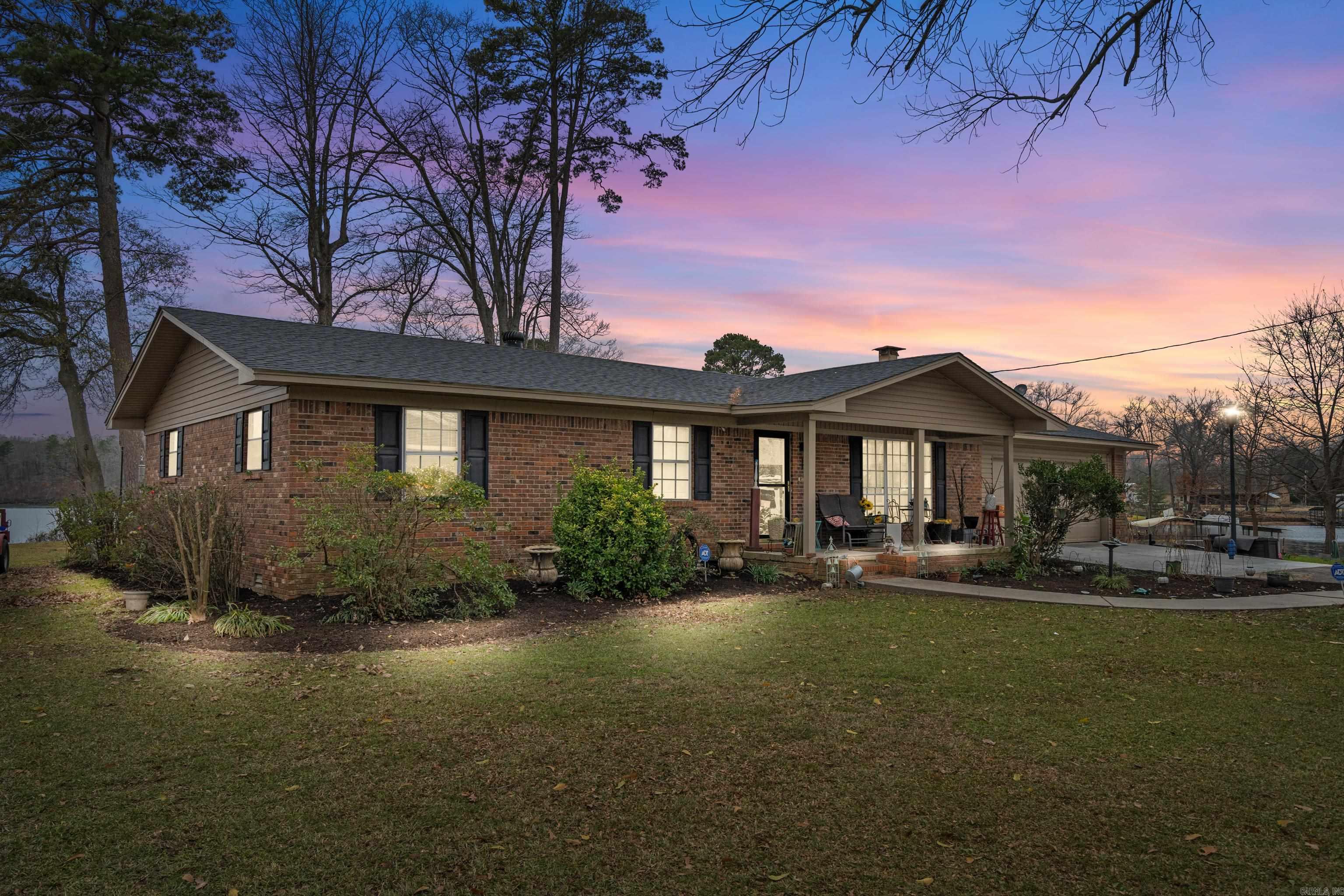 PARK SHORES - Residential