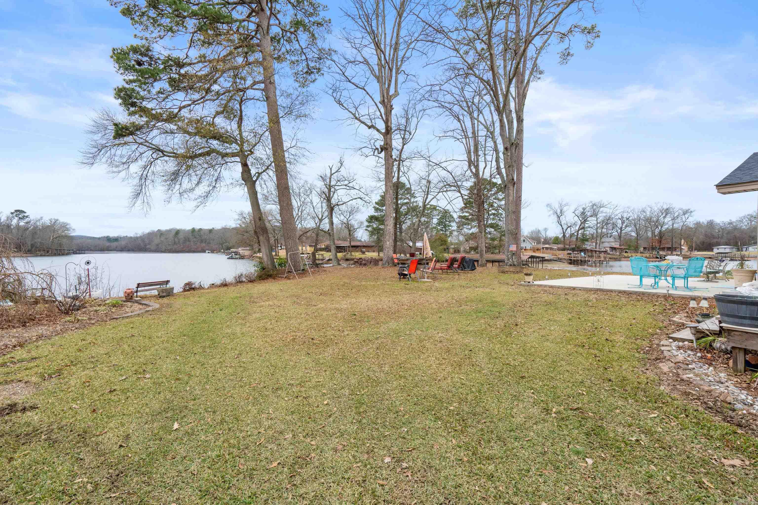 PARK SHORES - Residential