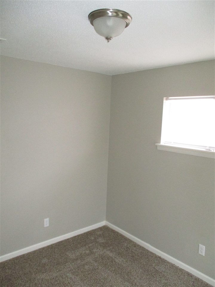 Club Road Terrace - Residential Lease