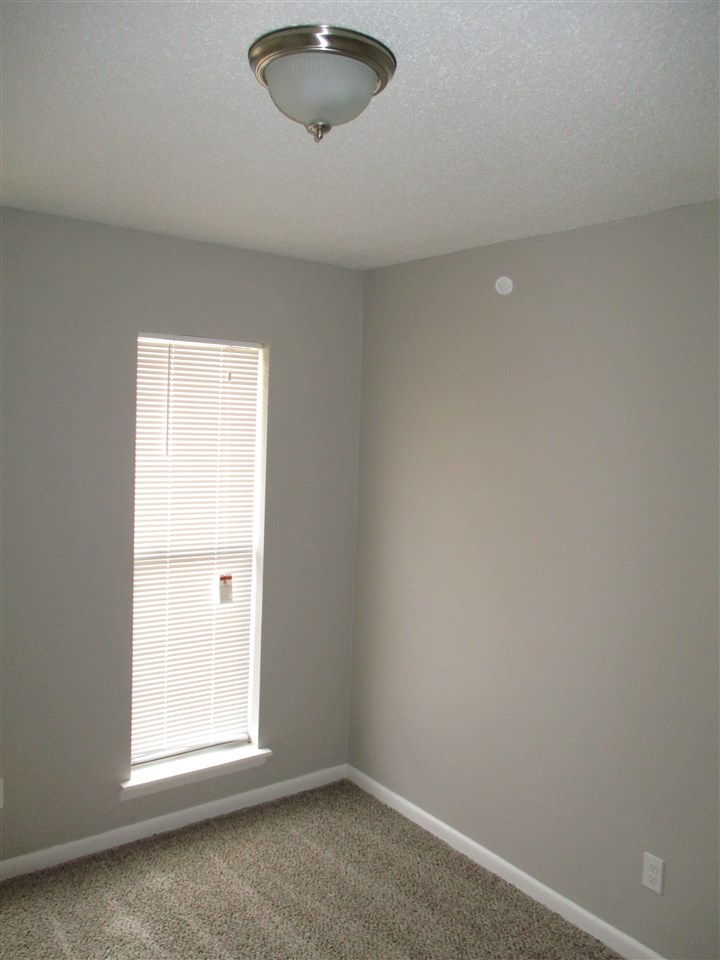 Club Road Terrace - Residential Lease