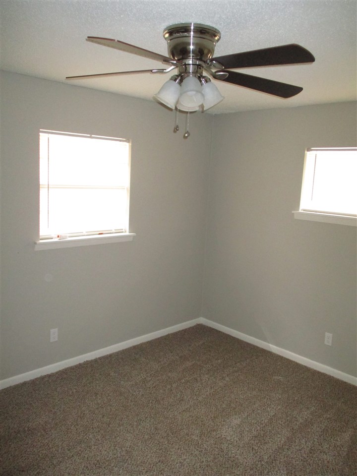 Club Road Terrace - Residential Lease