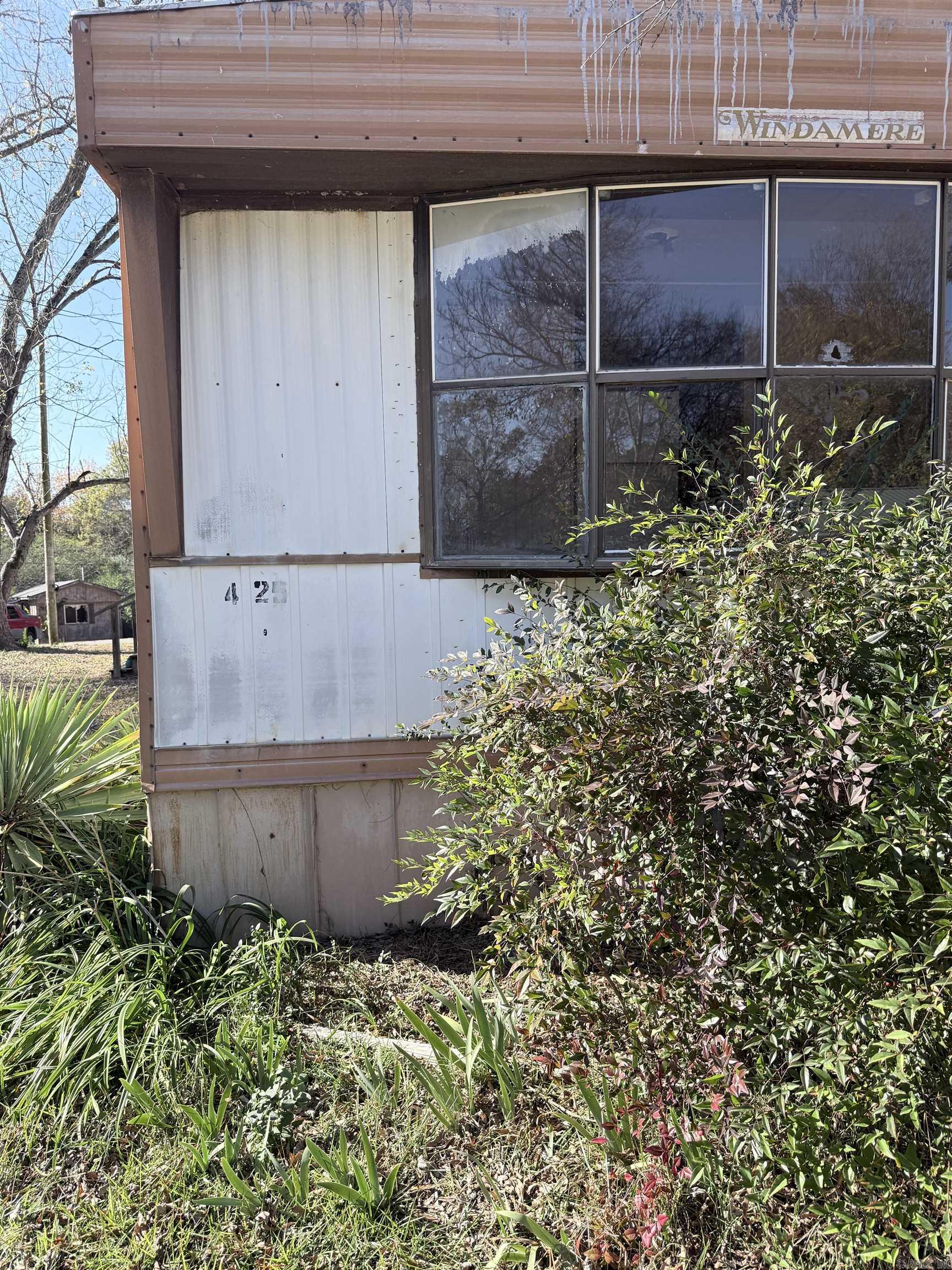 PERRYVILLE CITY ACREAGE - Residential