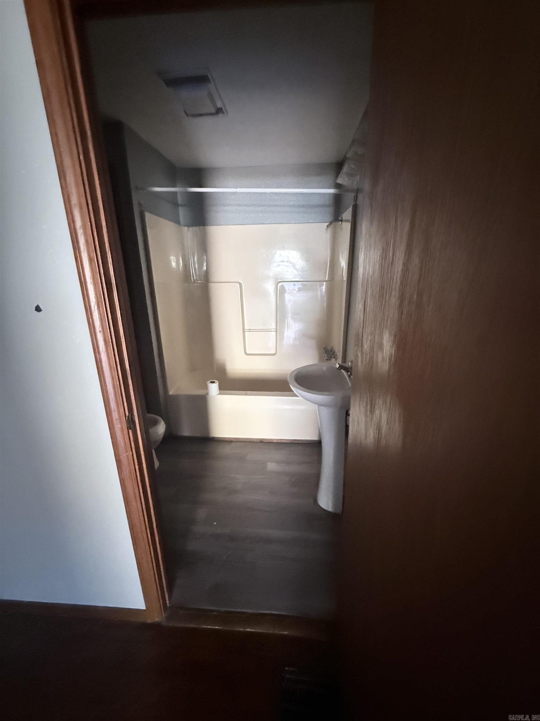 PERRYVILLE CITY ACREAGE - Residential