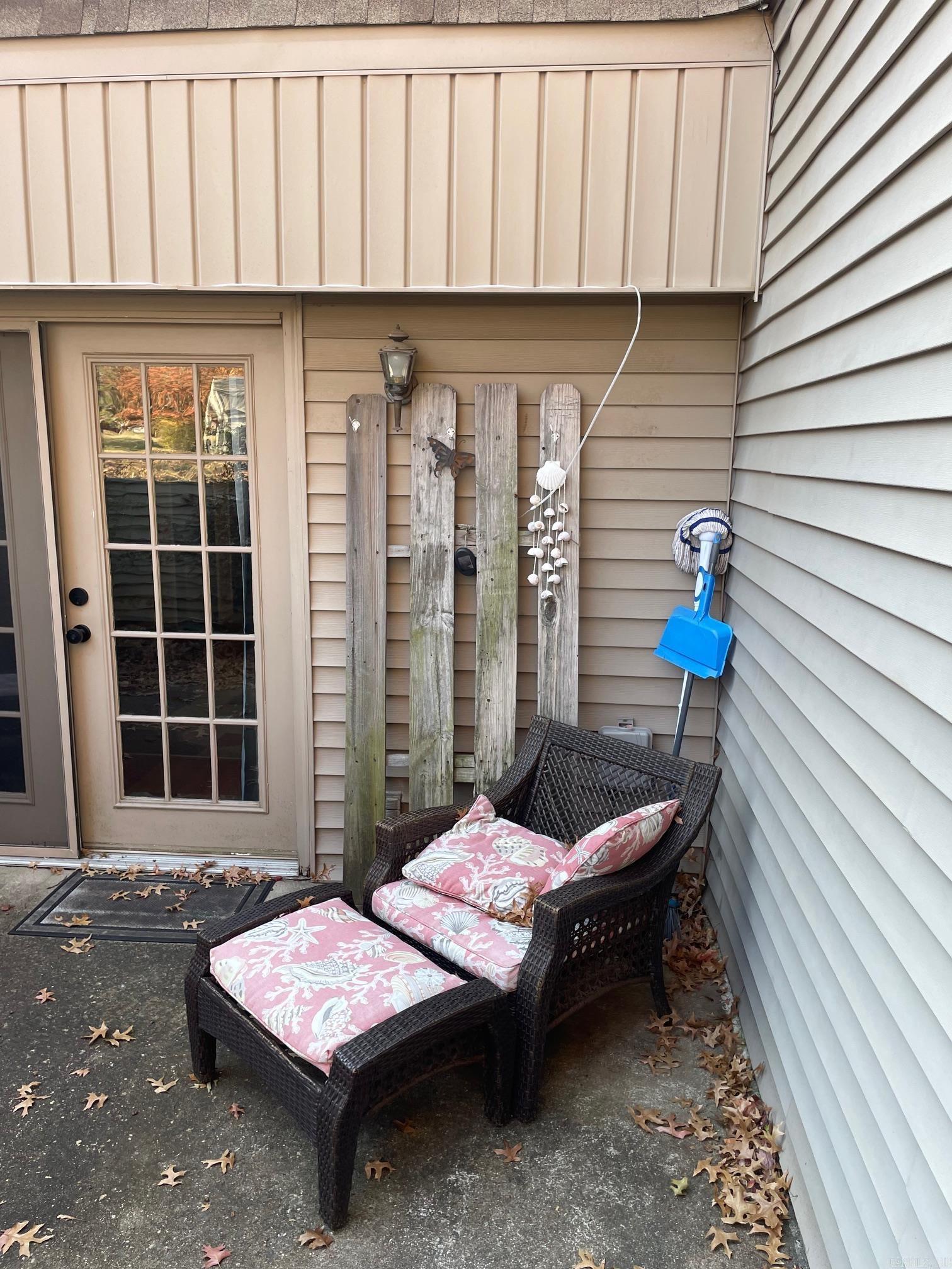 Lakewood Hills Condo - Residential