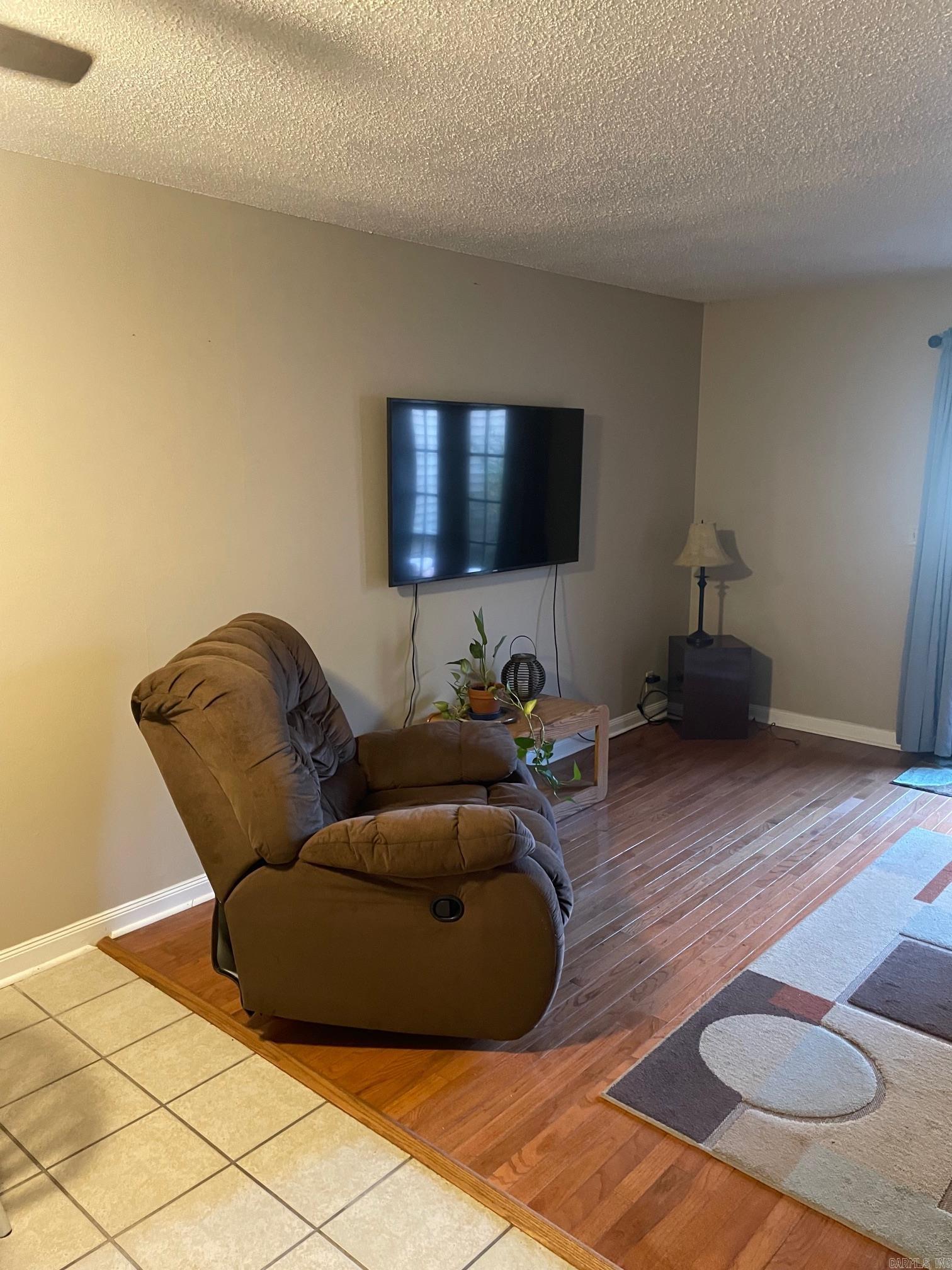 Lakewood Hills Condo - Residential