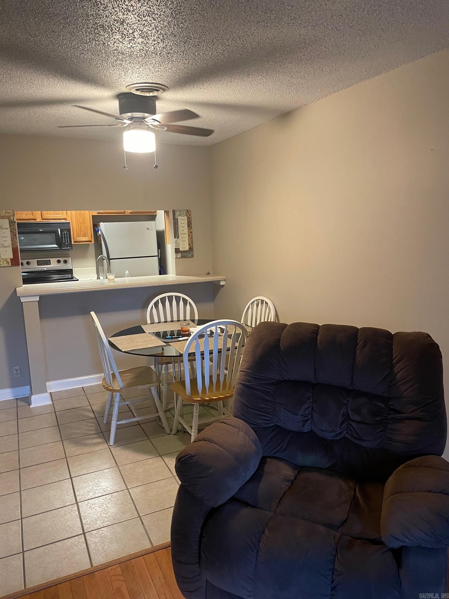 Lakewood Hills Condo - Residential