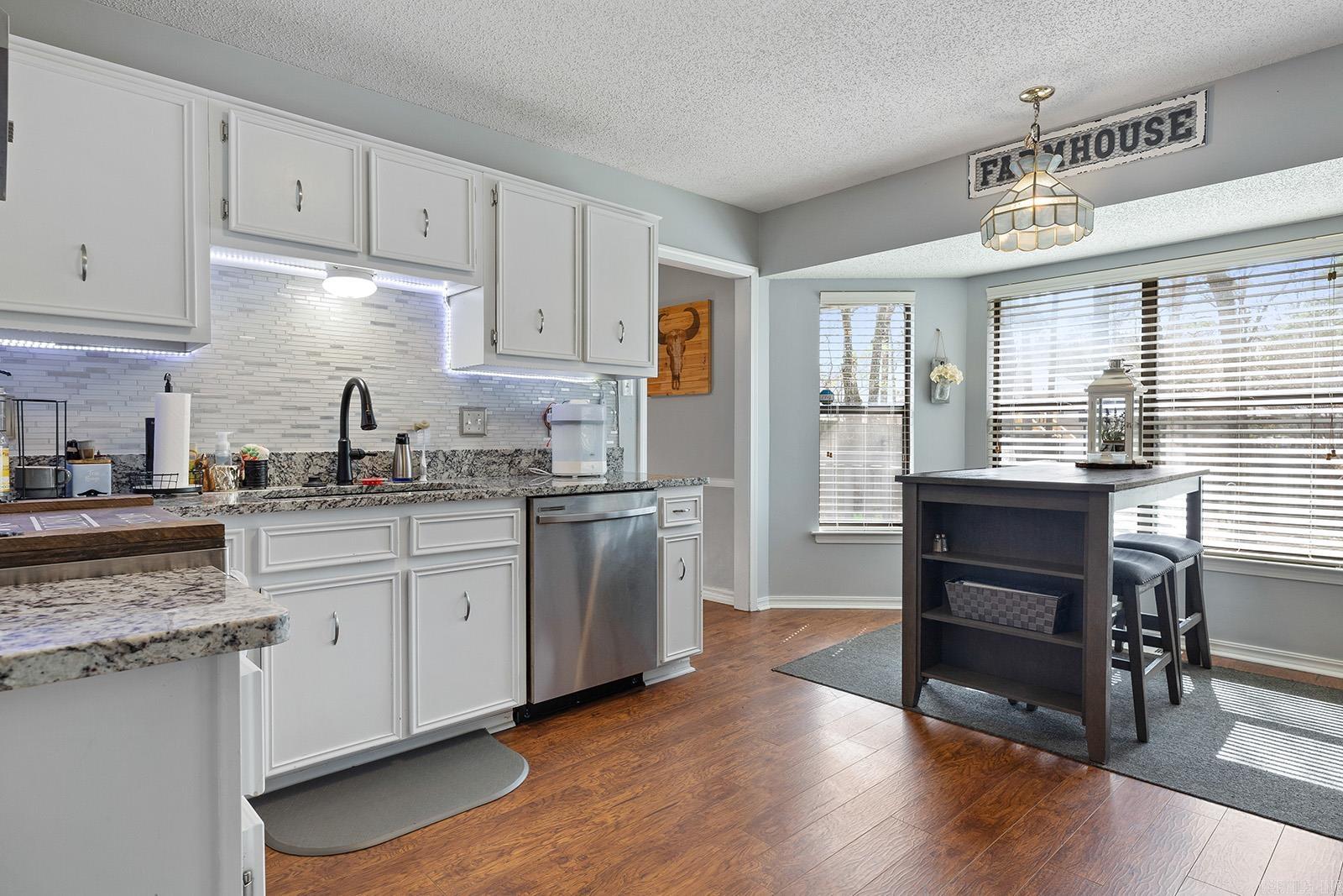 PLEASANT VIEW - Residential