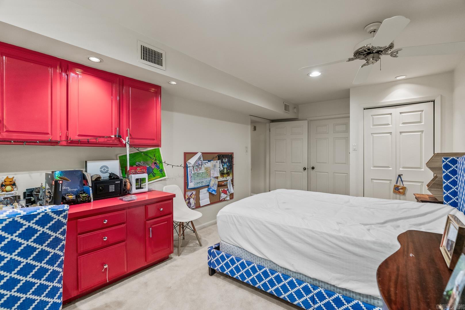 Elmo Walker - Residential