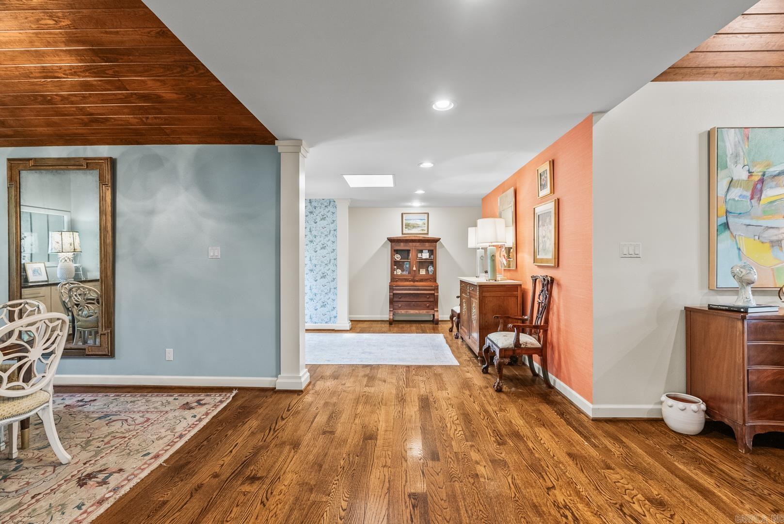 Elmo Walker - Residential