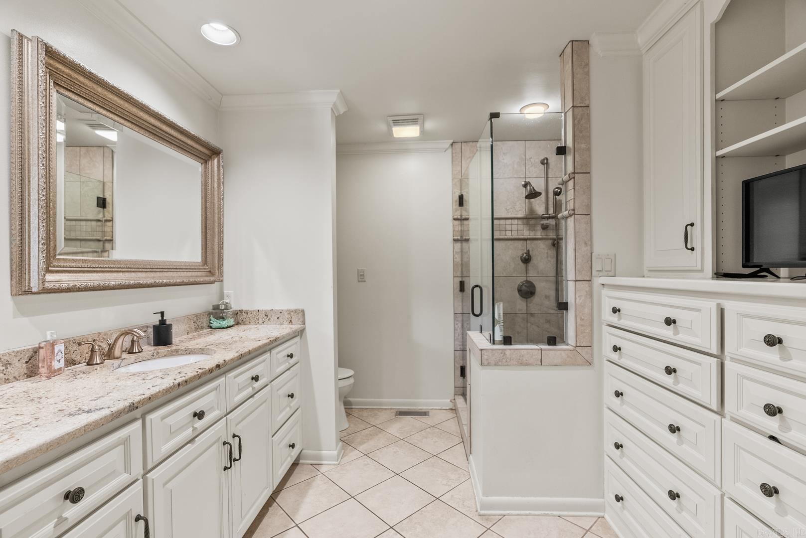 Elmo Walker - Residential