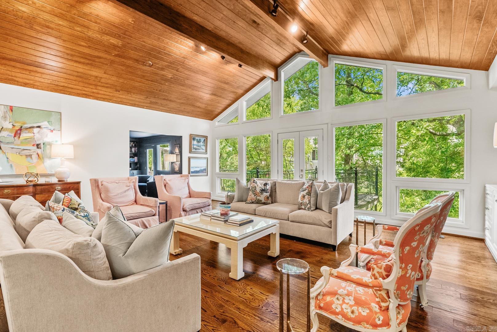 Elmo Walker - Residential