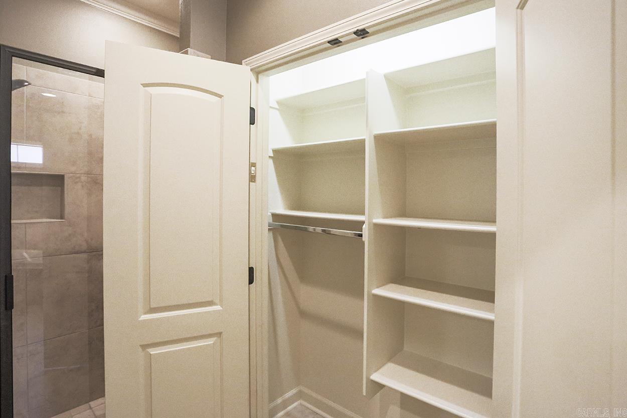 LONGLEAF COVE - Residential