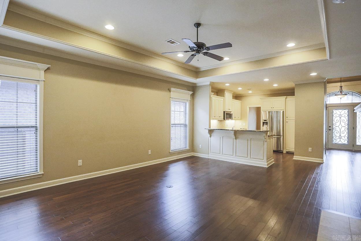 LONGLEAF COVE - Residential