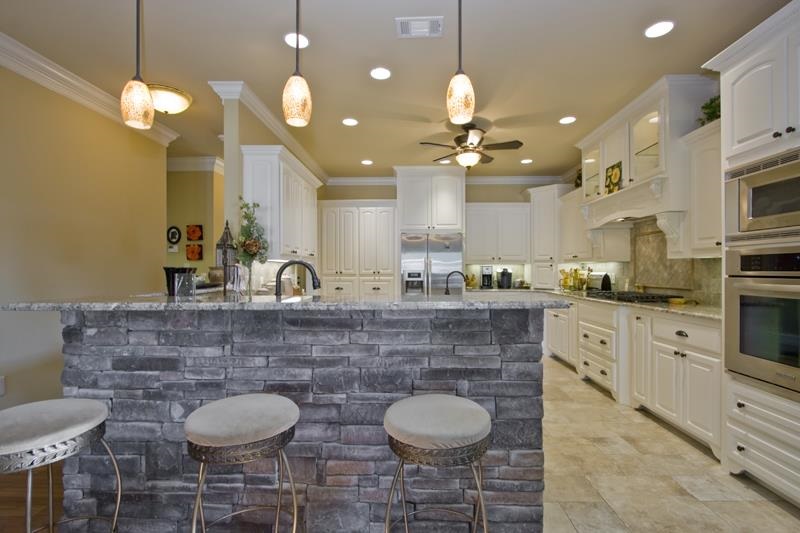 HURRICANE LAKE EST - Residential