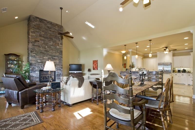 HURRICANE LAKE EST - Residential