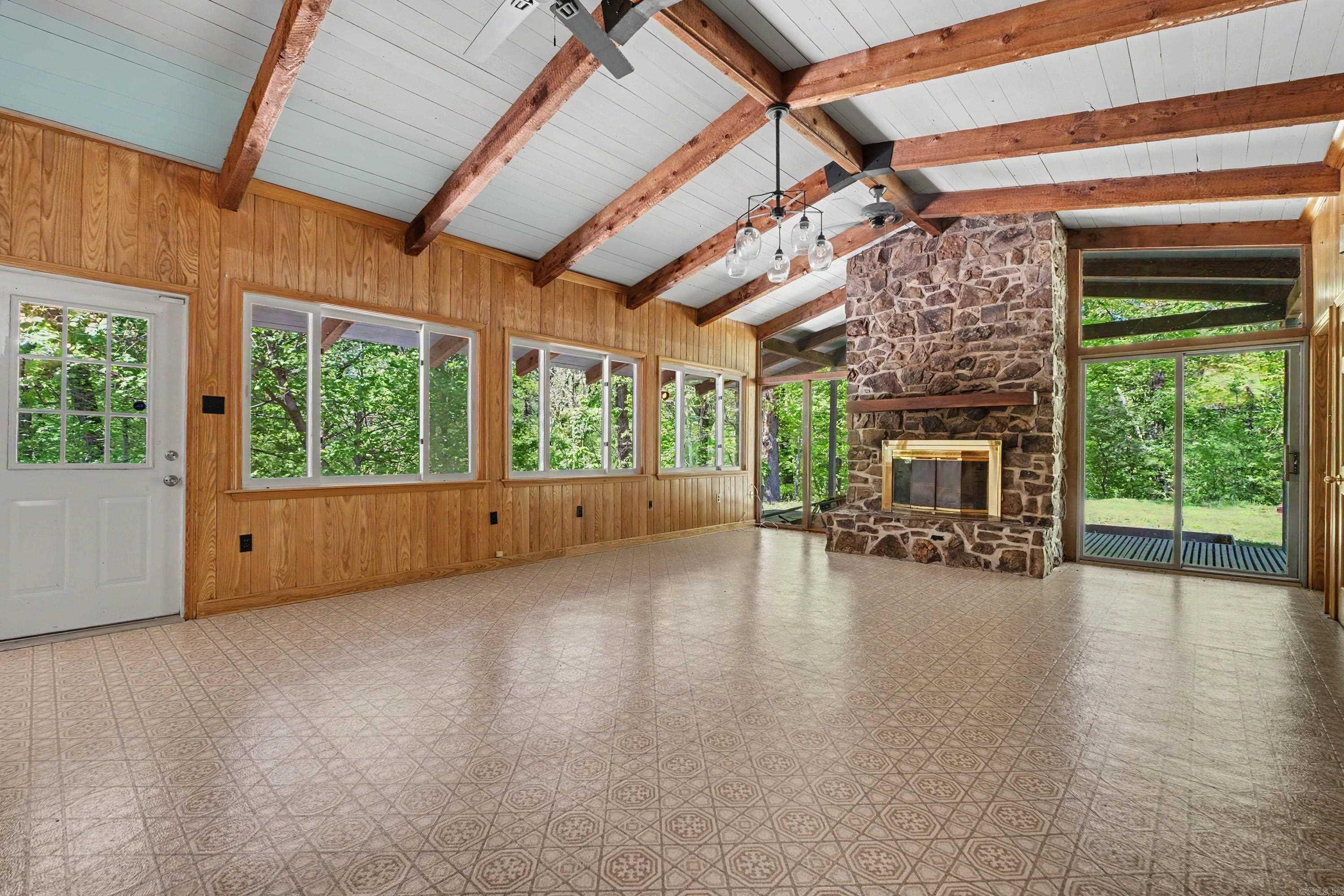 OLD HELENA - Residential